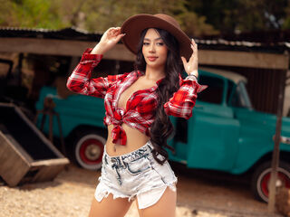 AlanaSampaoli's 1-on-1 live cam shows Profile Image