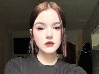 AliceRobinsen's Adult webcam chat Profile Image