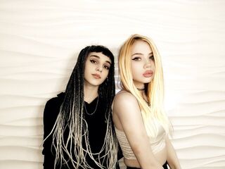 DevonaAndGillian's Live sex cam shows Profile Image