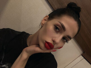 EmiJones's Russian live cam models Profile Image