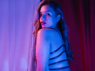IsabelaFletcher's MILF live cam models Profile Image
