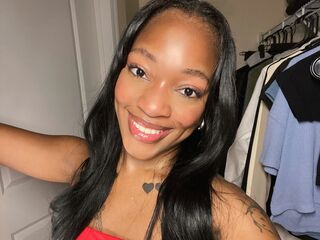 nicolesolace's Live orgasm Profile Image